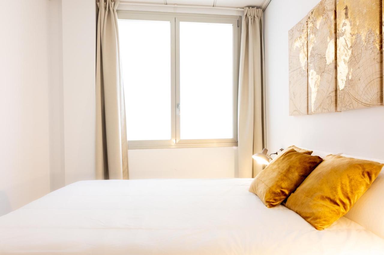 Saenz Suites Gallery By Bossh! Apartments Malaga Exterior photo